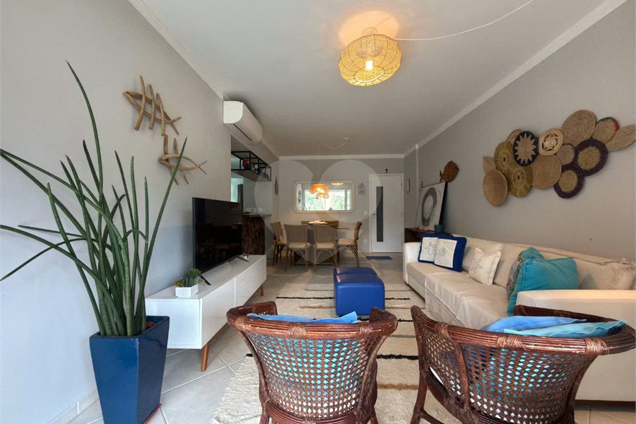 Apartamento à venda com 3 quartos, sendo 1 suíte, em Riviera de São Lourenço, Bertioga, SP
