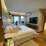 APARTAMENTO DUPLEX A VENDA VILA ADYANA, 200m2 4 DORMITORIOS 3 SENDO SUÍTE, 4 VAGAS DE GARAGEM, SJC/S