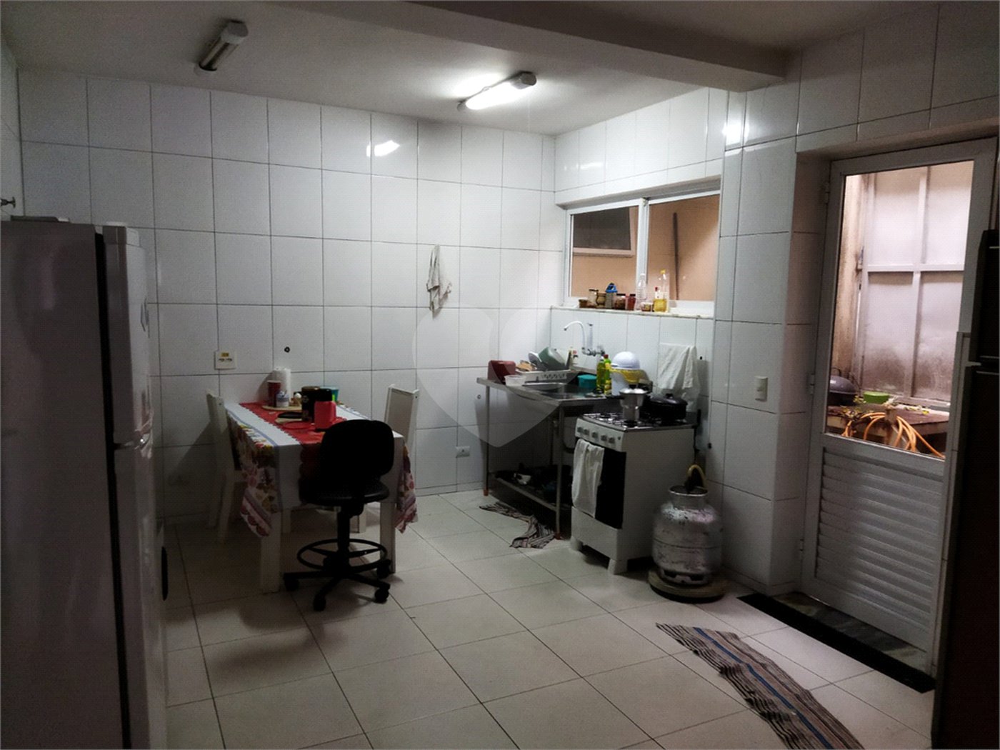 Vende Sobrado com 180m² - Vila Santa Catarina