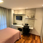 Apartamento de 176 m2 com 4 dormitórios sendo 3 suítes com 3 vagsa Condomínio Dolce Vita Avenida Lacerda Franco ,Cambuci -São Paulo