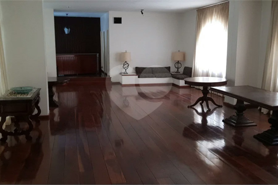 Apartamento 80m² a venda no Jardim América - 02 dormitórios e 01 vaga.