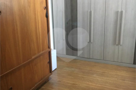 Sobrado á venda - Planalto Paulista