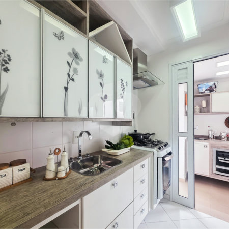 Apartamento - Ipiranga - 2 Quartos / Dormitórios - 1 Vaga - Venda / Compra