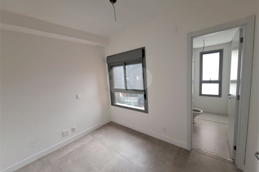 Apartamento à venda com 3 suítes em Vila Madalena, São Paulo, SP