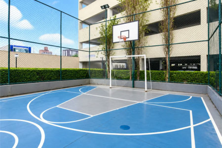 Apartamento com 2 dormitórios e 1 vaga em Nova Petrópolis, com piscina, academia, brinquedoteca, churrasqueira e portaria 24 horas. Excelente localização.