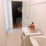 Casa térrea com 2 dormitórios.