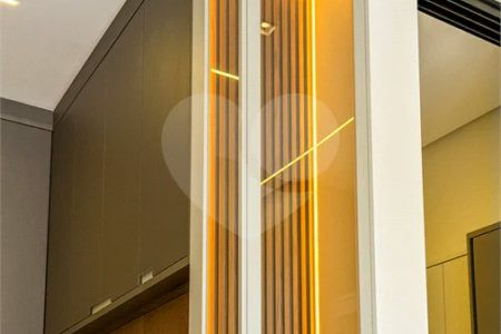 Casa Térrea Evidências - Indaiatuba/SP - R$ 1.950.000,00 - Área Total 307,33 m² - Área Construída 201,90 m² - TÉRREA - 03 suítes sendo a master com closet; Escritório; Lavabo; Cozinha com cooktop, forno, micro-ondas e coifa; Móveis planejados na hall de entrada, sala, escritório, cozinha, gourmet, s