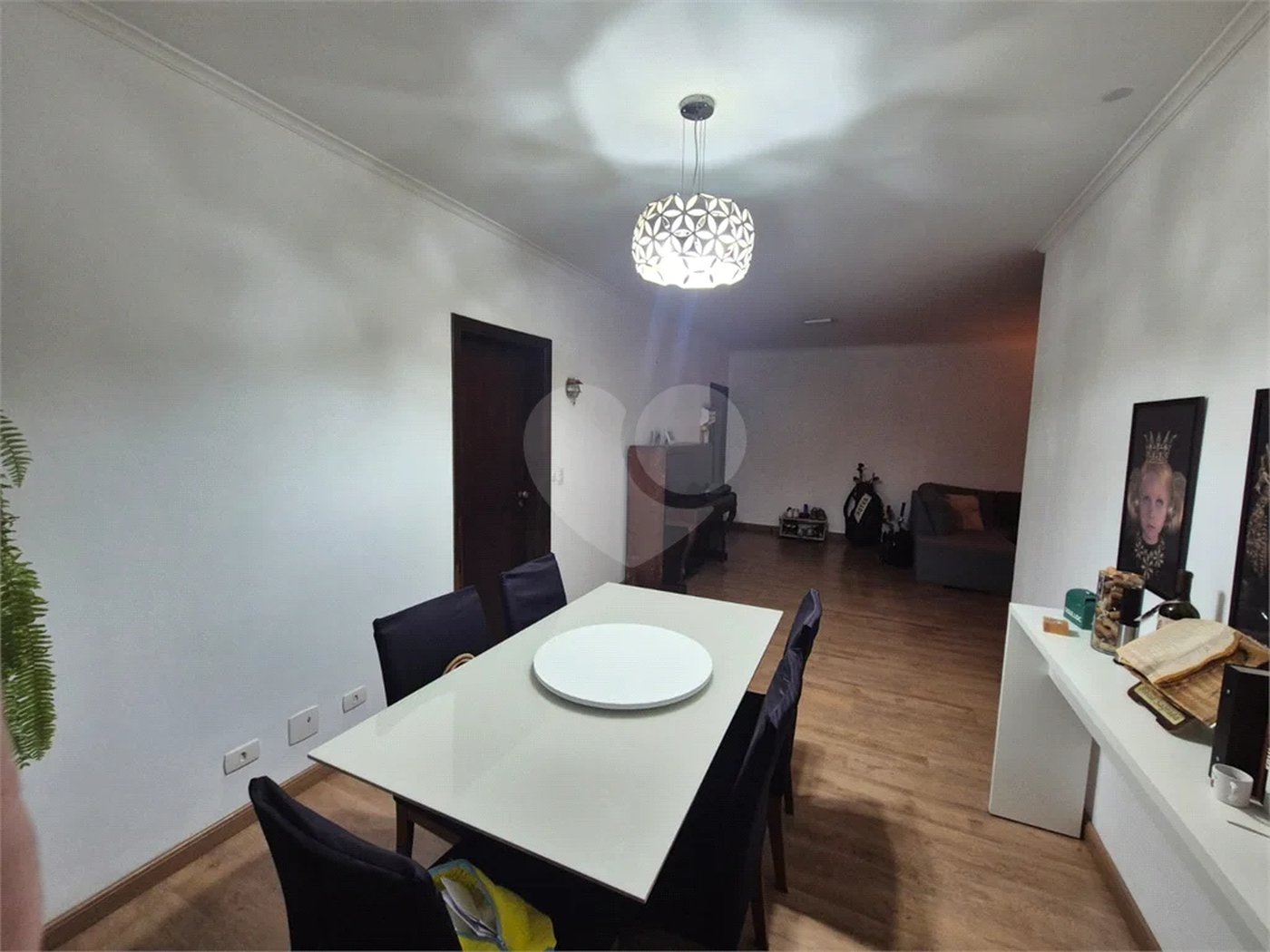 Apartamento central com 3 quartos em Santa Bárbara D´Oeste - SP.