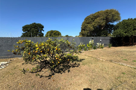 Imóvel comercial á venda, com 766m2 de terreno, em São Carlos-SP