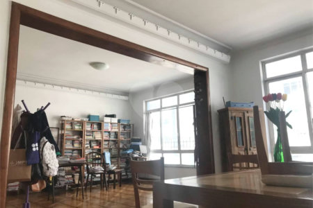 Apartamento na Bela Vista de 345m2 com 4 quartos (sendo 1 suíte.