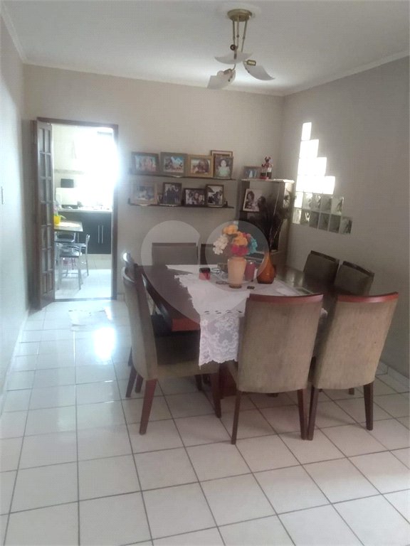 Casa a venda com 3 dormitórios sendo uma suíte em Ibaté