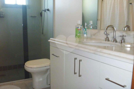 Apartamento à venda com 4 quartos, sendo 1 suíte, em Chácara Santo Antônio (zona Sul), São Paulo, SP