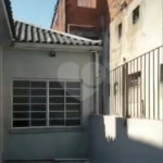 Galpão com 409m² , 10 vagas de garagem , 3 banheiros , 3 salas , à venda na Moóca.