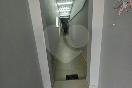 SALÃO COMERCIAL DE 100M² - RECEM REFORMADO