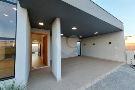 Casa Nova e Térrea no Villeneuve
