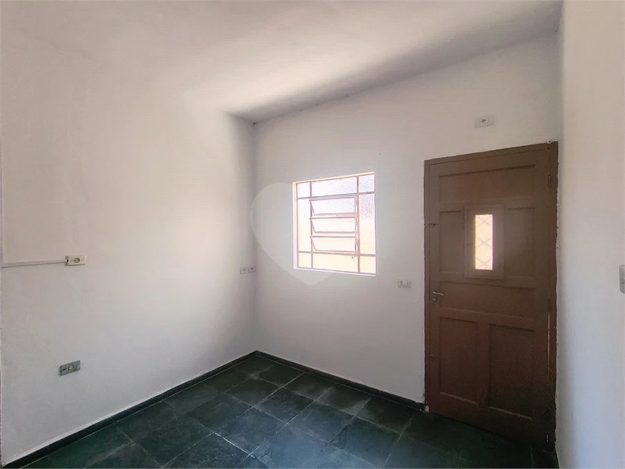 Casa para Locação no Jardim Pau Preto – Indaiatuba/SP - 3 dormitórios, quintal e garagem com portão manual