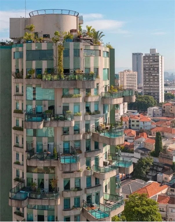 Cobertura a venda na Mooca... Condomínio: SOLAR DOS NOBRES.