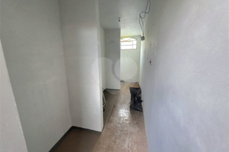 Casa Térrea à venda Jd. Nova São Carlos, 2 dormitórios