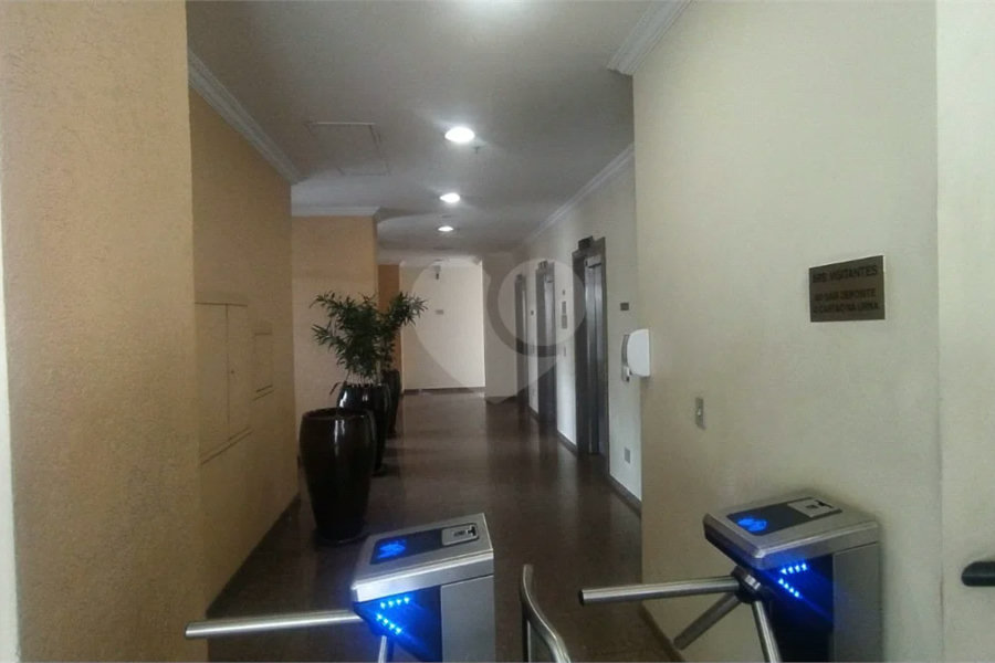SALA COMERCIAL DE 38,0 M² COM 01 BANHEIRO E VAGA DE GARAGEM PARA VENDA NO TUCURUVI