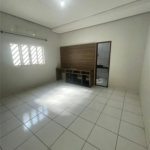 Casa para alugar com 3 quartos, sendo 1 suíte,  em Setor Industrial, Balsas, MA