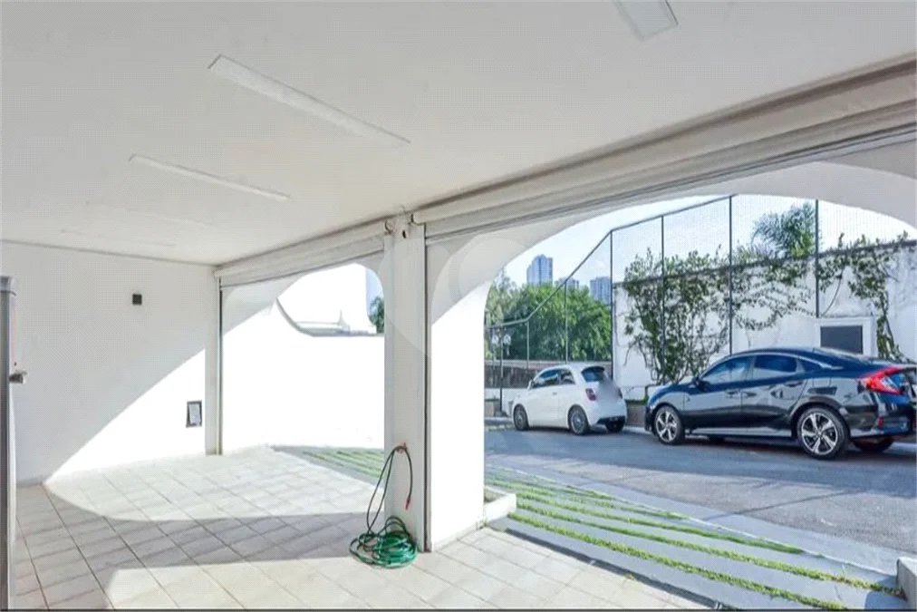 Casa de Condomínio Fechado 4 quartos - 2 suítes, 533 m² área construída - Jardim Marajoara