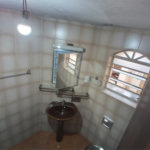 Casa térrea à venda com 4 dormitórios (sendo 3 suítes) próximo à Estação Tucuruvi do Metrô