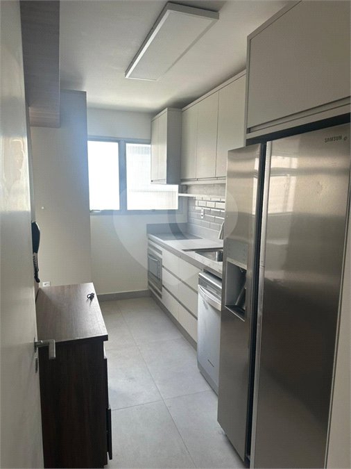 Apartamento à venda no Campo Belo- Para reforma