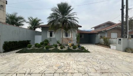 Casa à venda com 3 suítes em Morada da Praia, Bertioga, SP