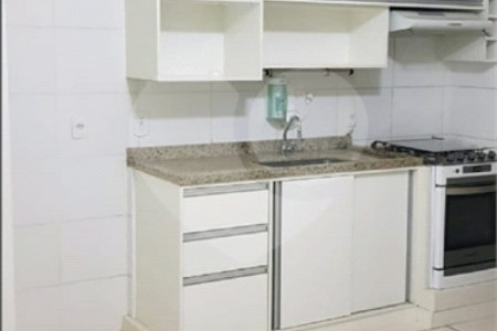 Apartamento térreo no condomínio Vancouver em Araraquara/SP.