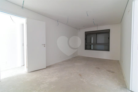 Apartamento a venda 3 quartos Paraíso