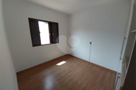 Casa à venda com 3 quartos em Vila Bossi, Louveira, SP