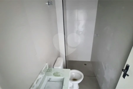 Apartamento Estúdio à Venda em Santa Cruz com 25m² Próximo ao Metrô