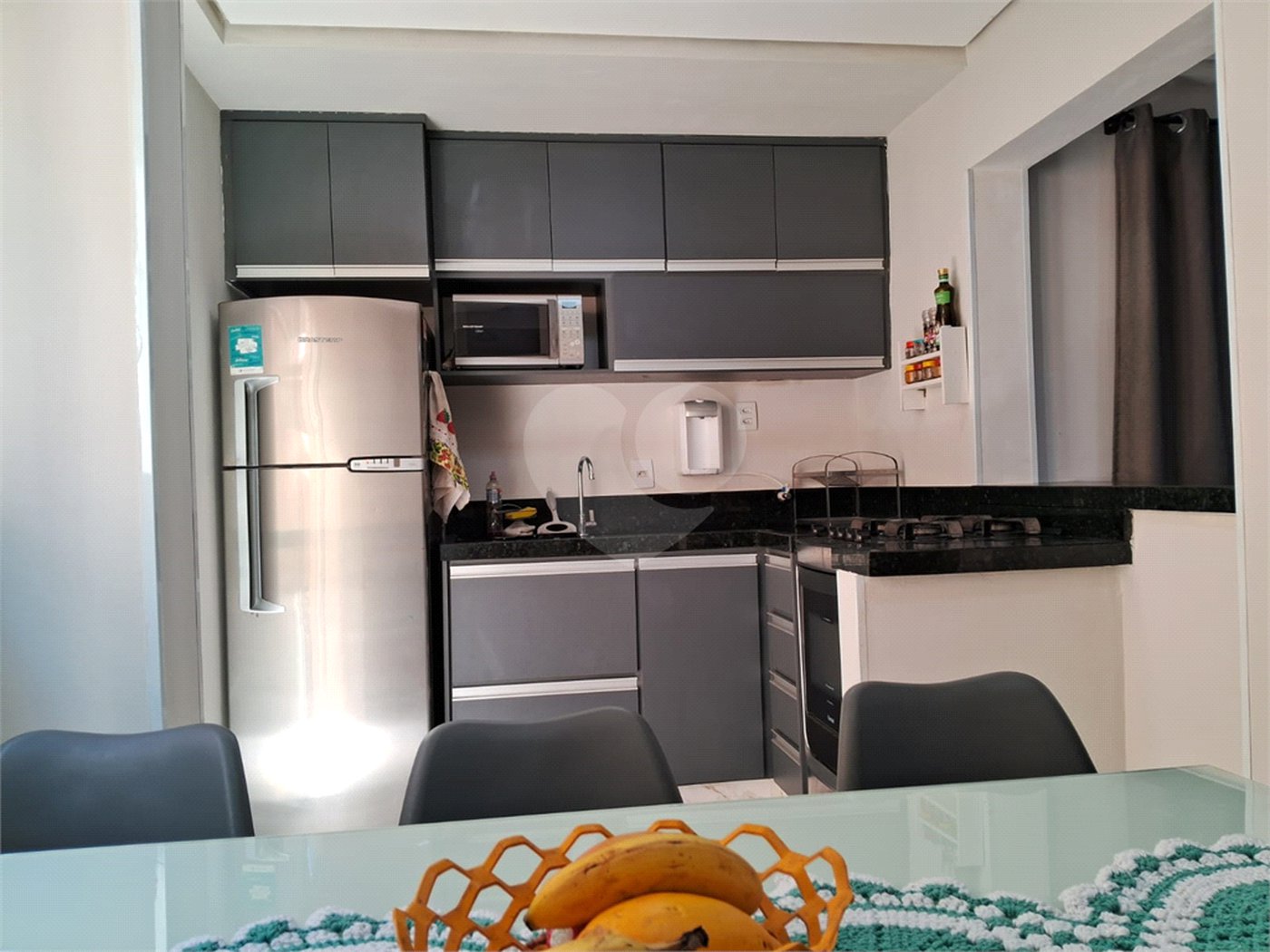Casa de Vila à venda com 3 quartos, sendo 1 suíte, em Vila Pasti, Louveira, SP