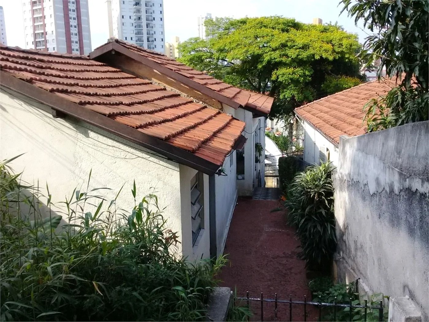 Terreno à venda com 8 quartos em Vila Gomes, São Paulo, SP