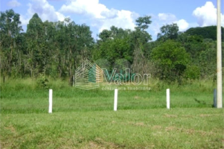 Vende-se área comercial com 220m de frente para a Washington Luiz,