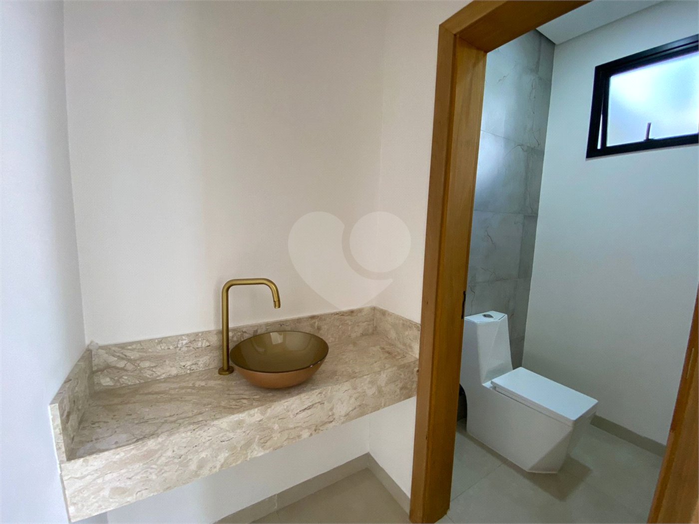 Casa térrea para venda no condomínio Residencial Quebec
