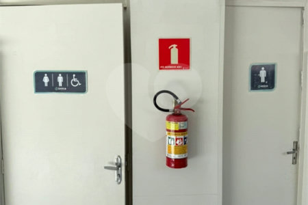 Ponto Comercial 1.400M² - Pronto para Uso – Ideal para Clínicas, Centros de Especialidades ou Hospitais de Pequeno Porte