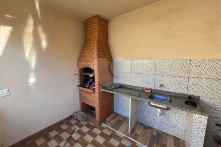 Casa 2 quartos Jardim Zavaglia
