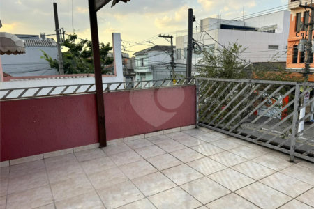 Sobrado à venda com 120m² - Mooca