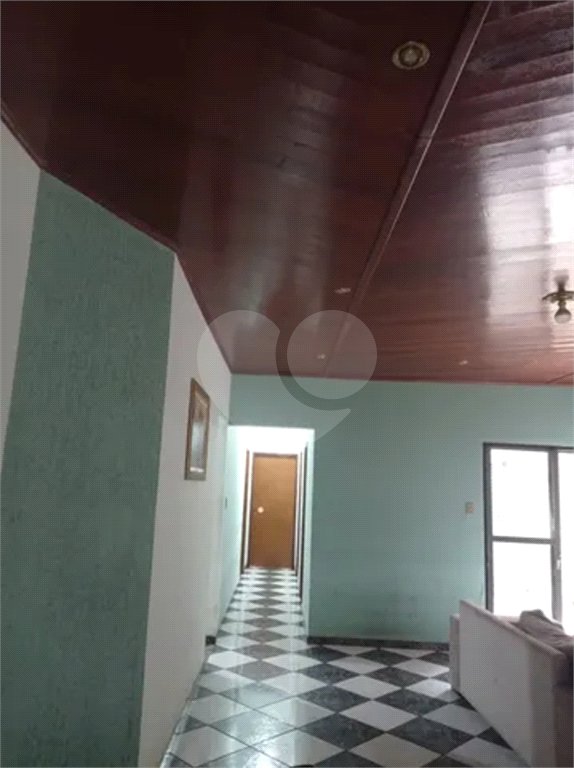 CASA A VENDA, PARQUE BANDEIRANTES, 3 DORMITORIOS 1 SENDO SUÍTE, 2 VAGAS DE GARAGEM, SJC/SP
