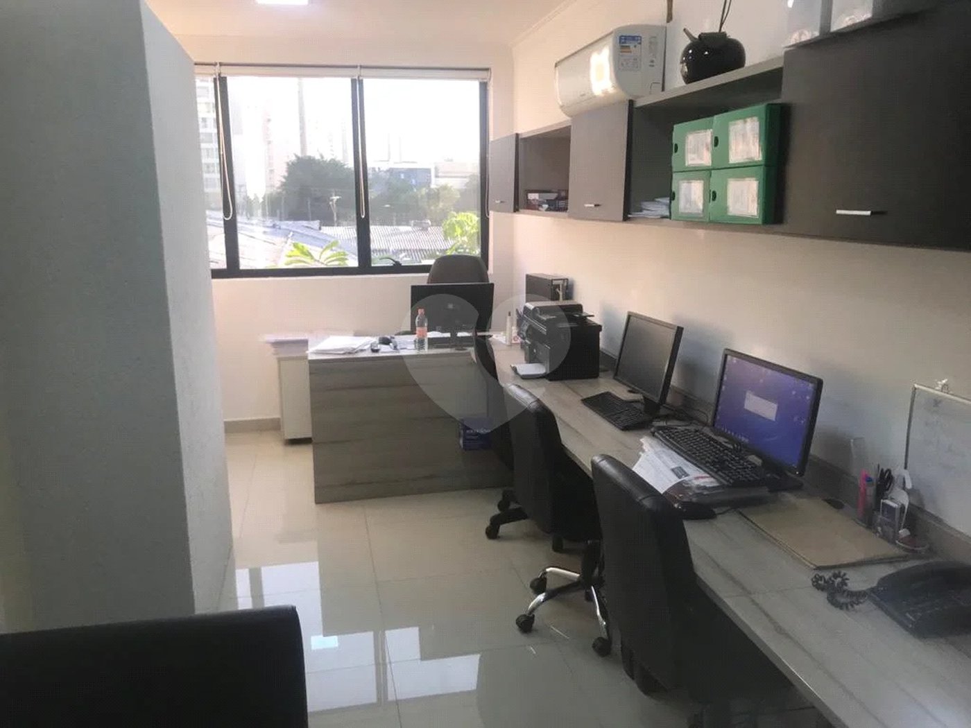 Sala Comercial Mobiliada no Jardim Marajoara!!!