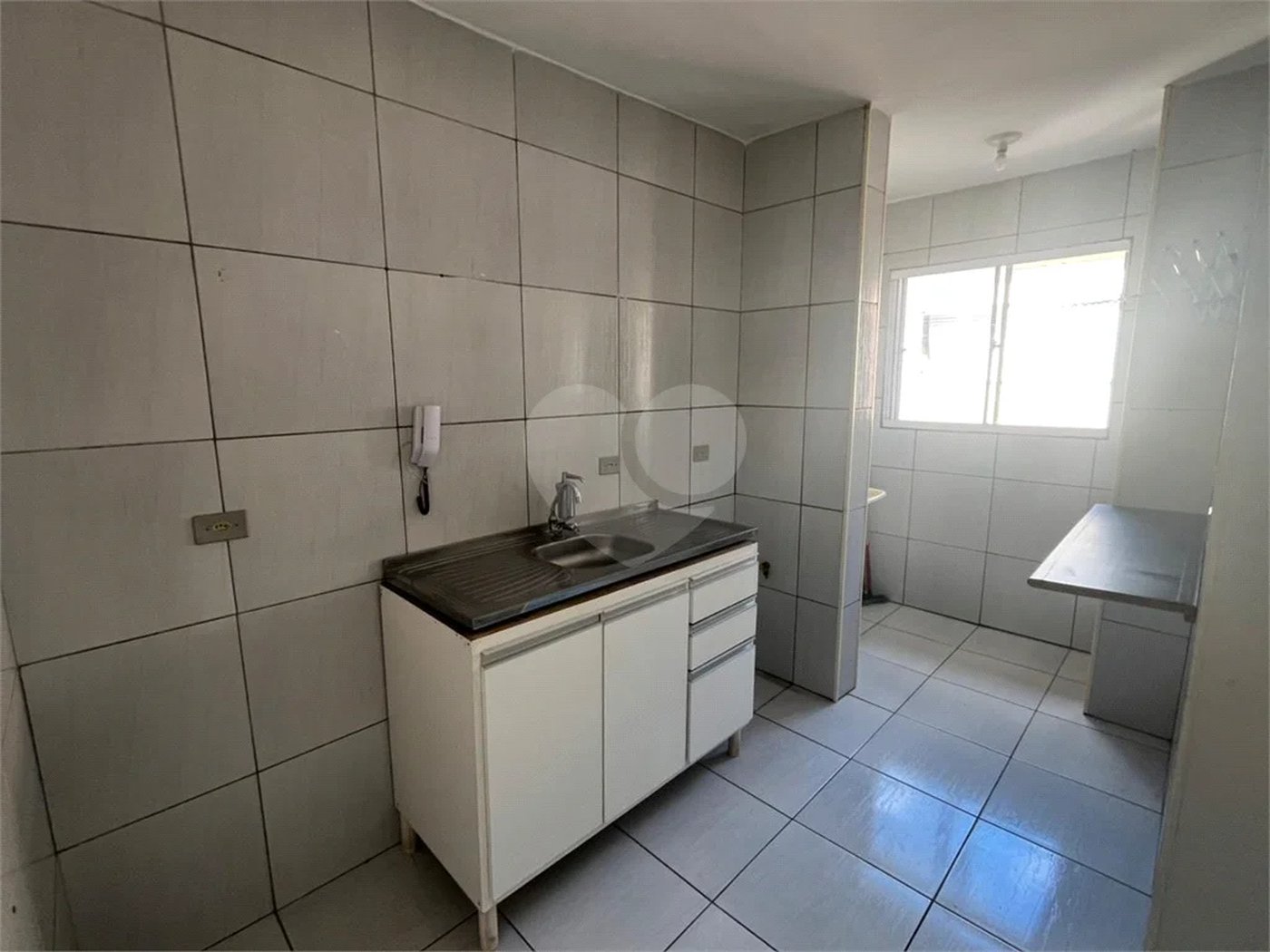 Apartamento de 2 dormitórios no Jardim Novo Ângulo, em Hortolândia!