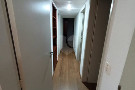 Apartamento á venda 3 dormitórios Vila Andrade, São Paulo - SP