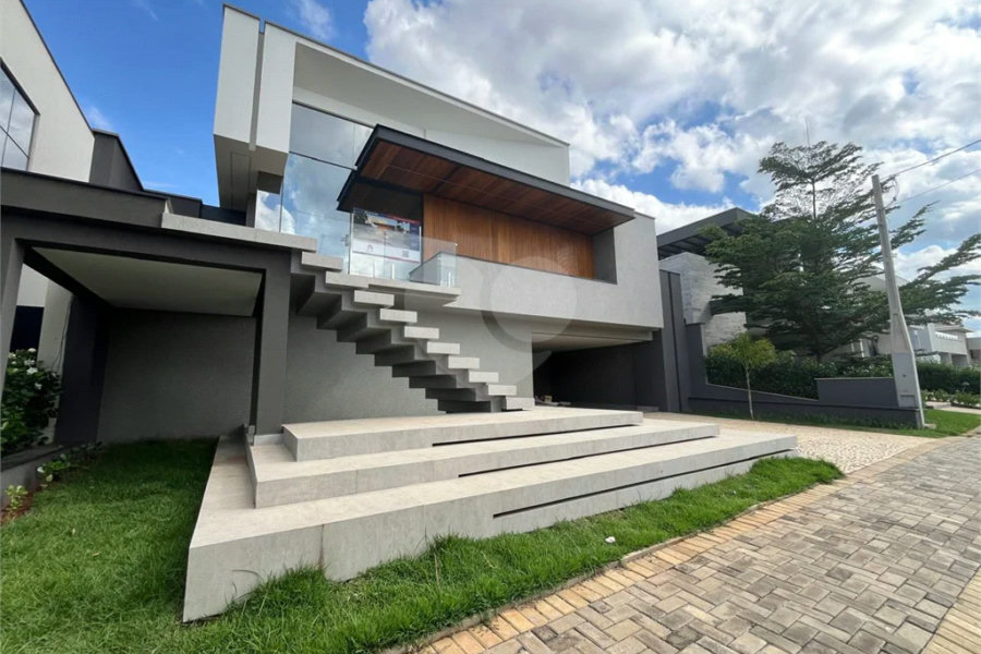 Casa Assobradada com 3 Suítes no Morada do Engenho em Piracicaba