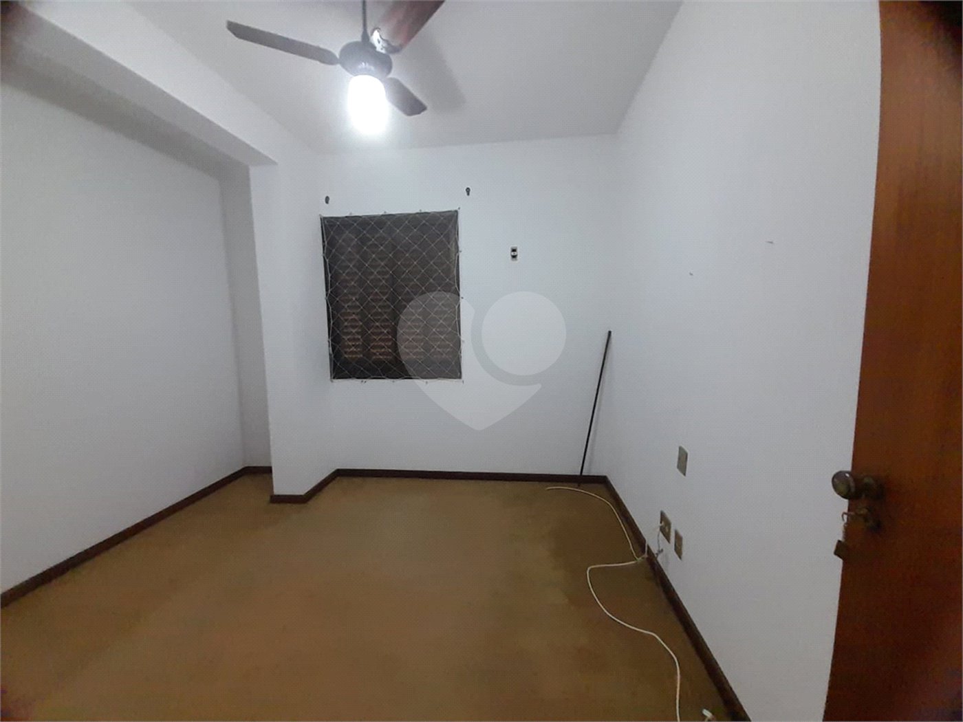 Apartamento à Venda no Edifício João Malagutti – 3 Dormitórios, 132m², Vista Maravilhosa!