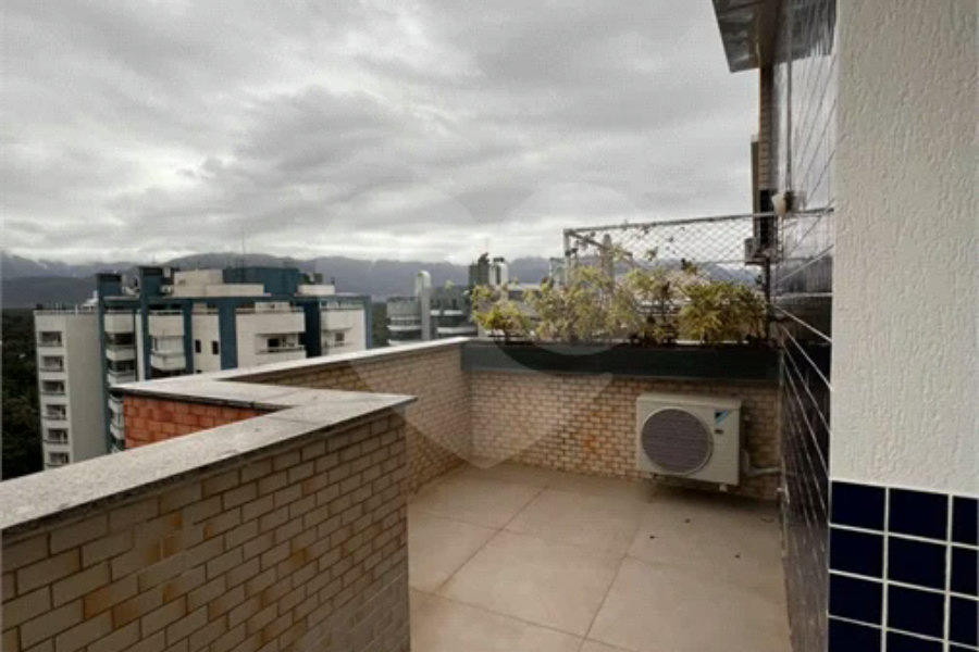Cobertura à venda com 2 quartos, sendo 1 suíte, em Riviera de São Lourenço, Bertioga, SP