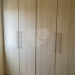 Apartamento no Condomínio Monte Verde.