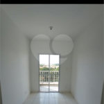 Apartamento no Condomínio Flor de Liz.