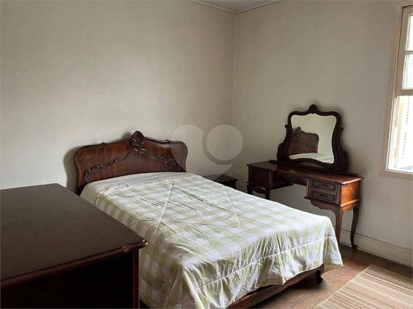 Sobrado à venda com 66m² - Belém