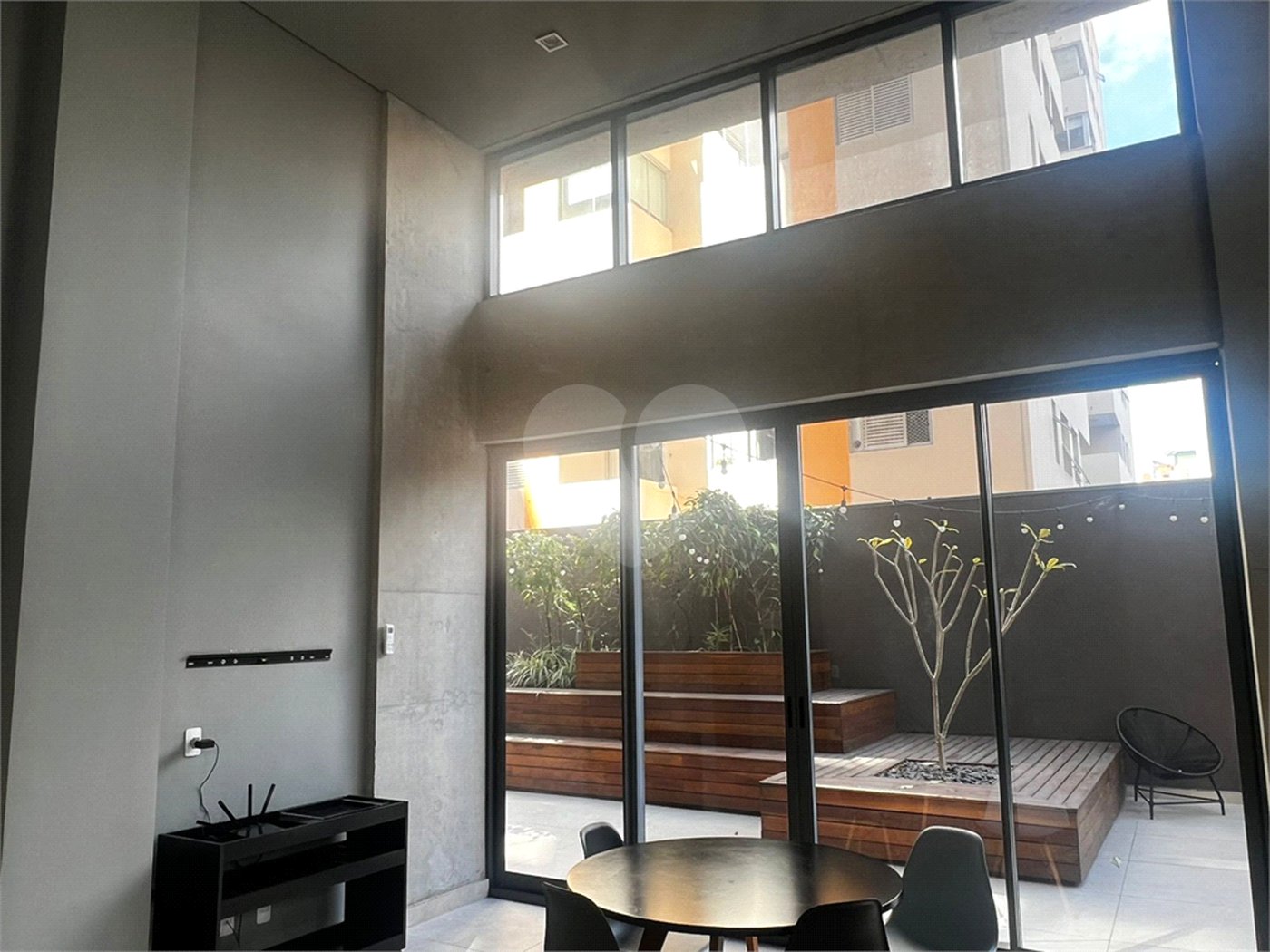 Studio de 25² mobiliado e decorado ao lado do Shopping Frei Caneca